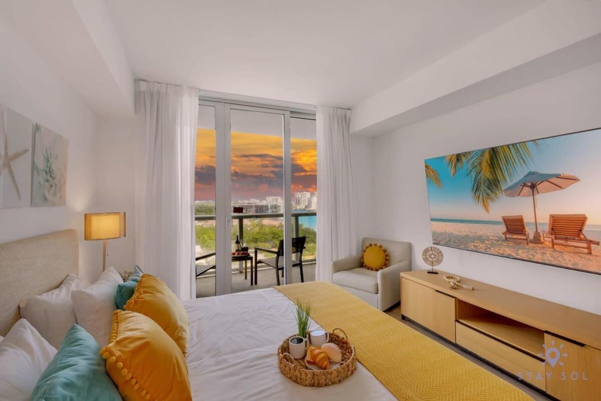 Infinite Views, Amazing Pool, Gym, Near Beach Холандейл Бийч Екстериор снимка