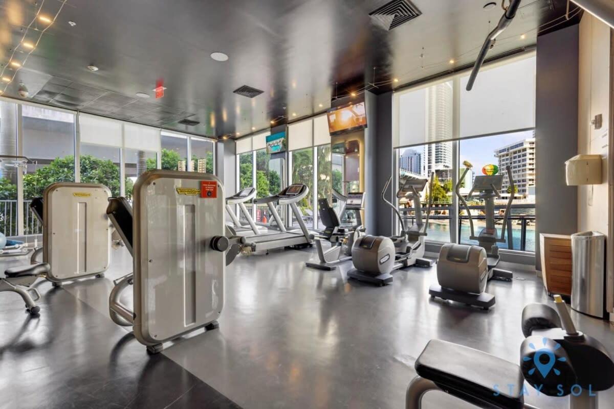 Infinite Views, Amazing Pool, Gym, Near Beach Холандейл Бийч Екстериор снимка