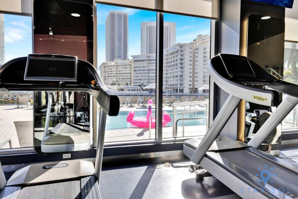 Infinite Views, Amazing Pool, Gym, Near Beach Холандейл Бийч Екстериор снимка